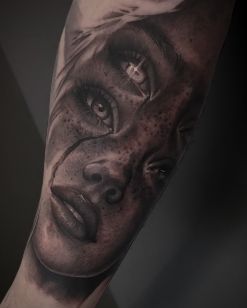 Stars In Her Eyes tattoo