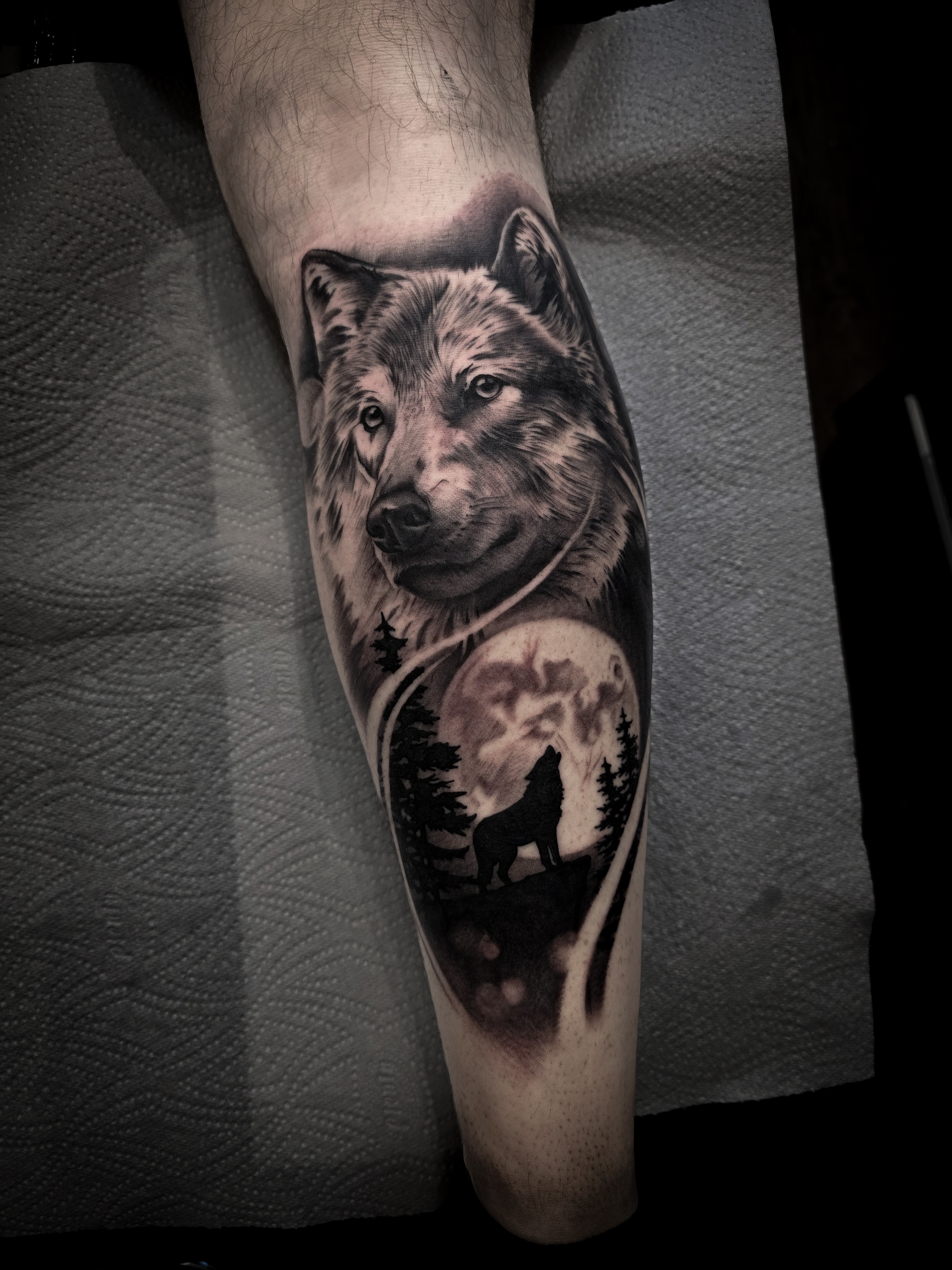 Wolf & Moon tattoo work